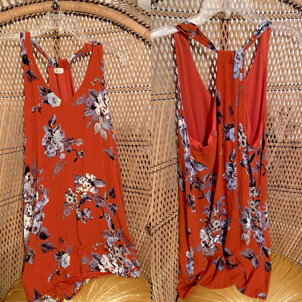 Floral flowy mini dress